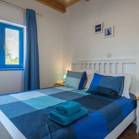 Gasthaus Tiny House Sukošan Exterior foto